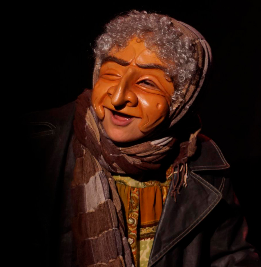 Media Máscara. Festival MUEVE Festival Internacional de Teatro Físico de Madrid