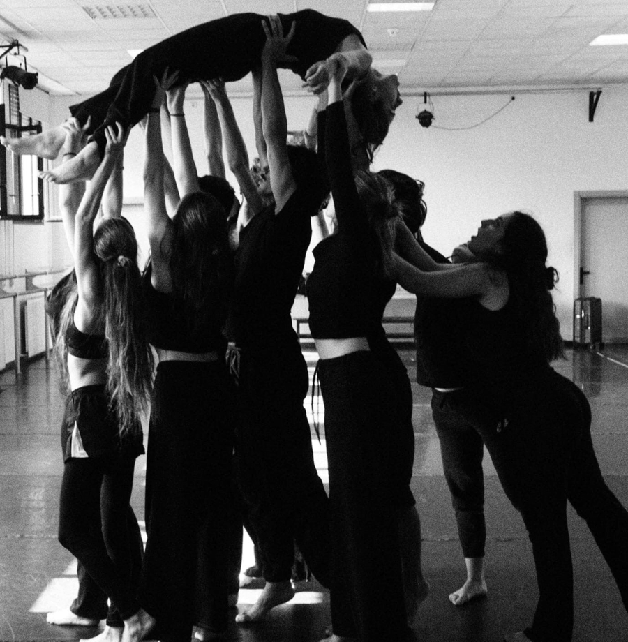 Territorio Nueva Generación. RESAD. Festival Mueve Madrid Festival Internacional de Teatro Físico Mueve